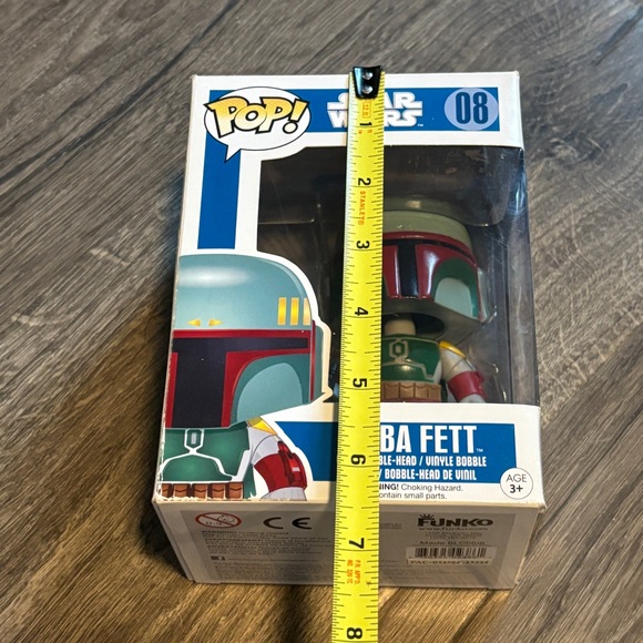 Funko Pop Boba Fett Figure in Green and Red - Picture 7 of 9